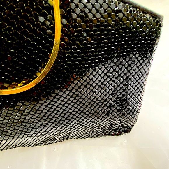 Black Chainmail 🔵 Evening Bag With Gold handles - Picture 10 of 10